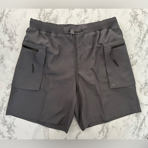 Nike Sportswear Tech Pack Woven Utility Shorts FB7528-068 Men's